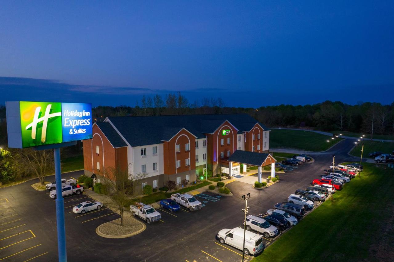 Holiday Inn Express Hotel & Suites Bedford By Ihg Экстерьер фото