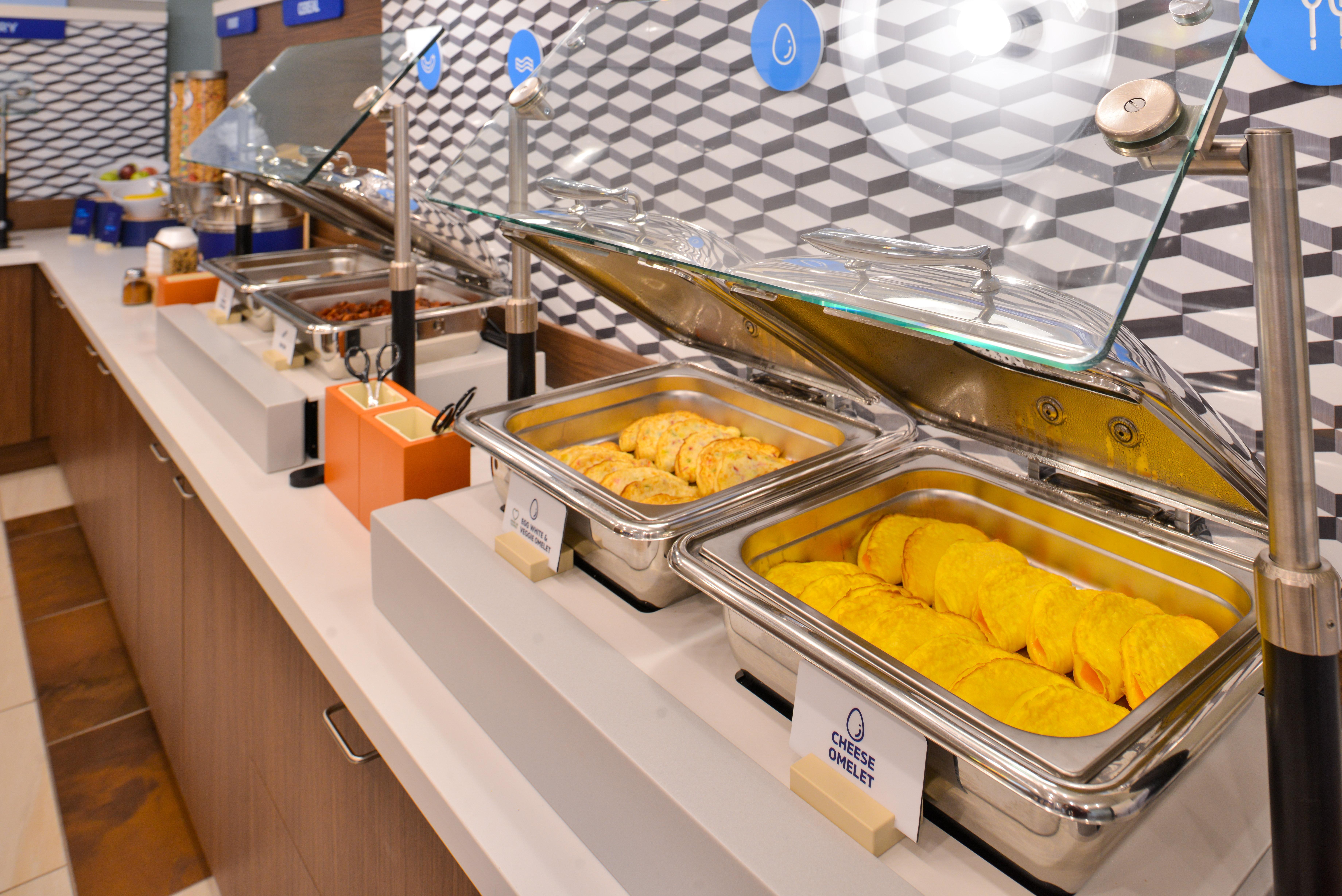 Holiday Inn Express Hotel & Suites Bedford By Ihg Экстерьер фото