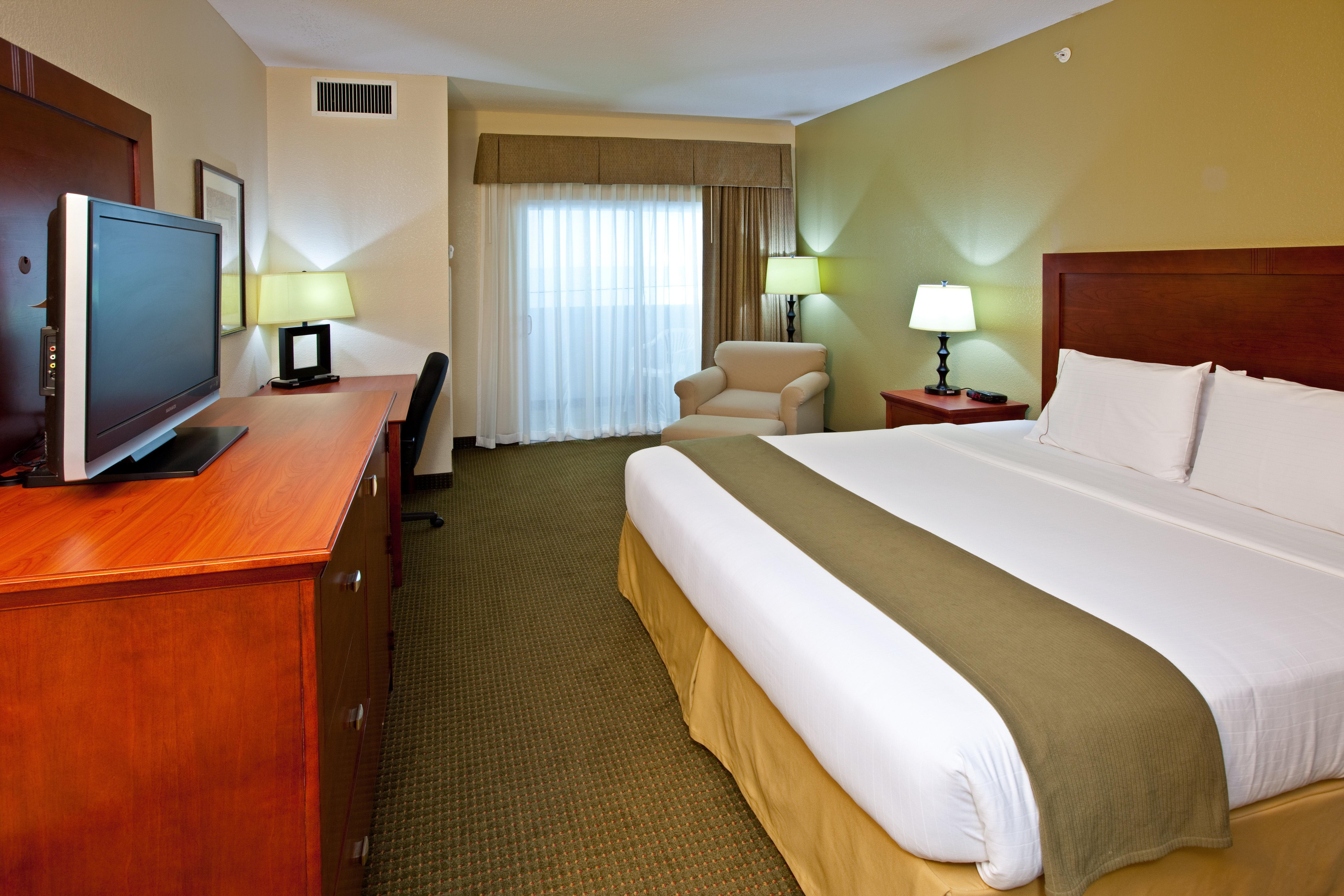 Holiday Inn Express Hotel & Suites Bedford By Ihg Экстерьер фото